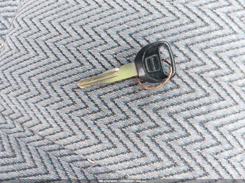 1998 Honda Cr-V Lx VIN: JHLRD2844WC017361 Lot: 43856090