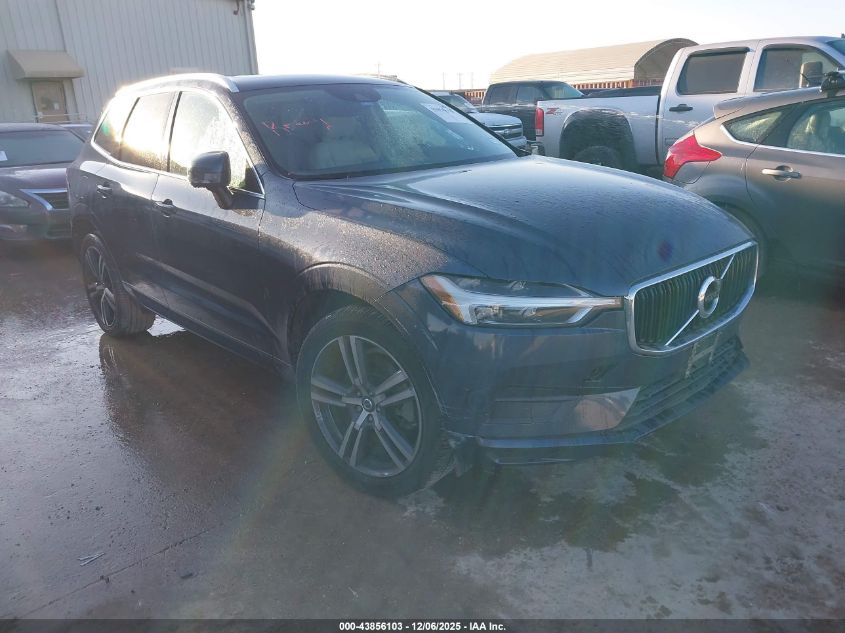 VOLVO XC60 T6 MOMENTUM