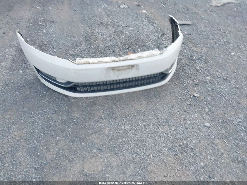 2015 Volkswagen Passat 2.0L Tdi Se VIN: 1VWBV7A39FC054039 Lot: 43856138