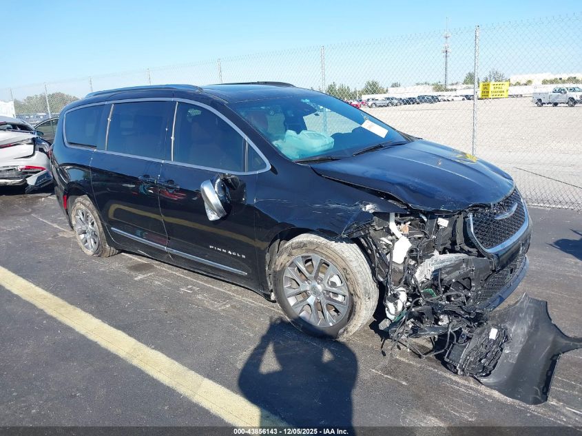 CHRYSLER PACIFICA PINNACLE