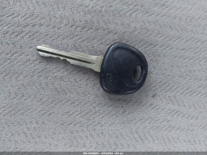 2006 Kia Optima Ex (New)/Lx (New) VIN: KNAGE123165041887 Lot: 43856283