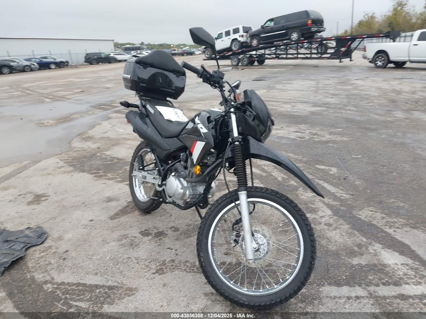 3H1KD1311PD003175 HONDA XR150L Photo 1