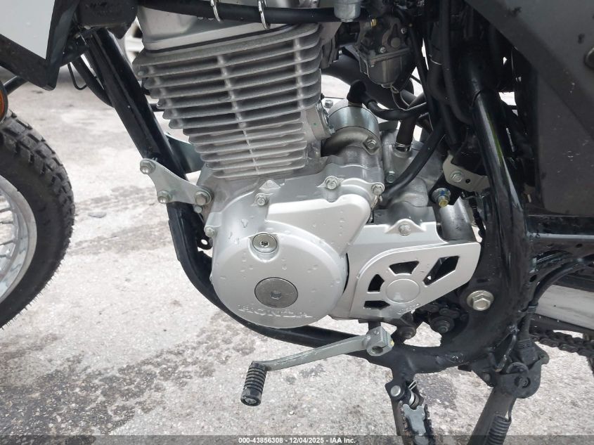 2023 Honda Xr150L E VIN: 3H1KD1311PD003175 Lot: 43856308