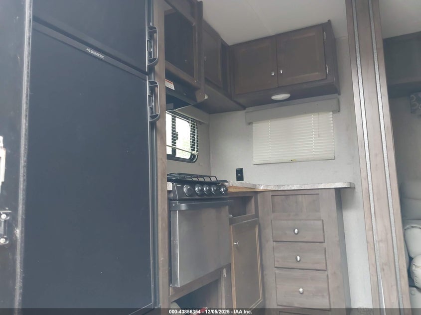 4YDT24521KY932640 2019   photo no. 7