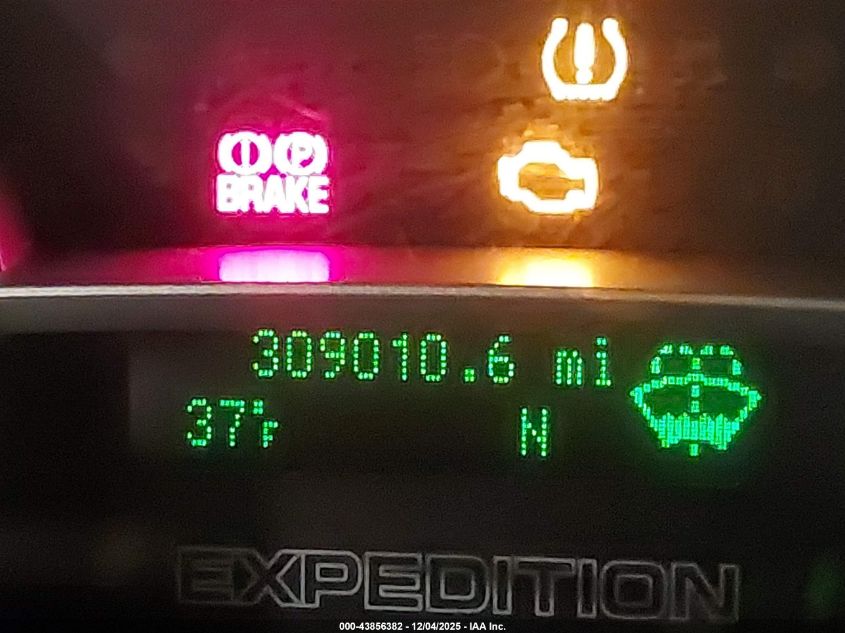 2010 Ford Expedition El Xlt VIN: 1FMJK1F54AEB20889 Lot: 43856382