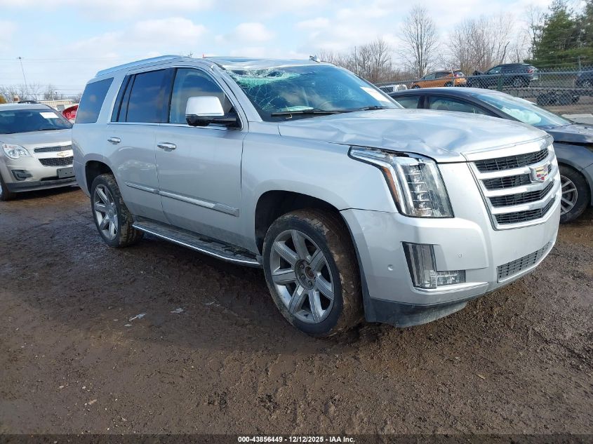CADILLAC ESCALADE LUXURY
