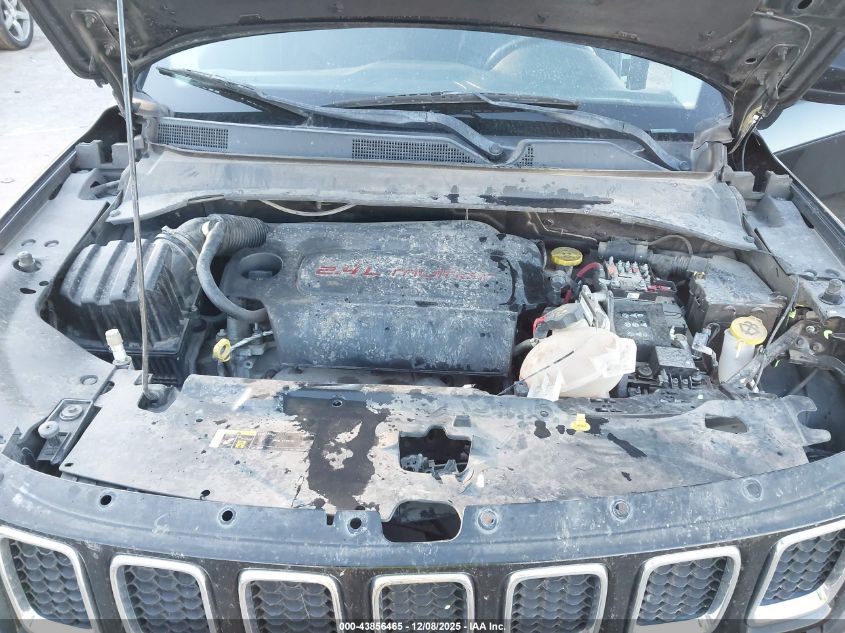 2018 Jeep Compass Latitude 4X4 VIN: 3C4NJDBB6JT232521 Lot: 43856465