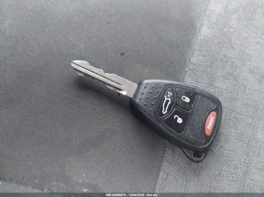 2007 Jeep Liberty Sport VIN: 1J4GK48K87W705748 Lot: 43856470