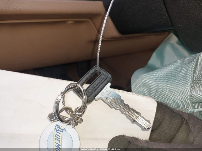 1994 Volvo 940 VIN: YV1JS8318R1168178 Lot: 43856500