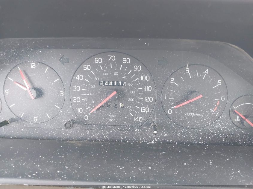 1994 Volvo 940 VIN: YV1JS8318R1168178 Lot: 43856500