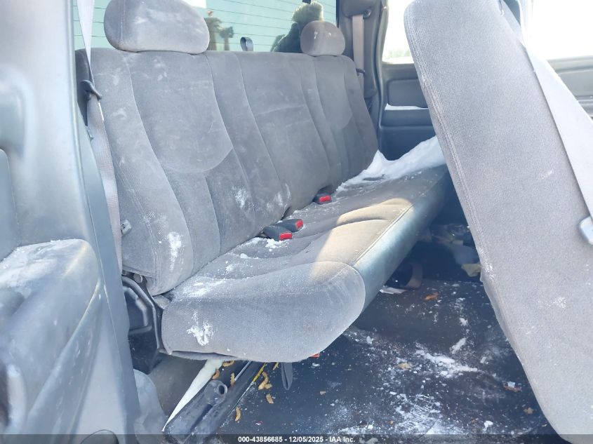 2004 GMC Sierra 2500Hd Sle VIN: 1GTHC29U64E248421 Lot: 43856685