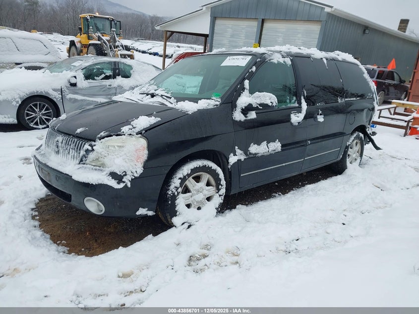 2MRDA20224BJ12926 2004 MERCURY MONTEREY photo no. 2