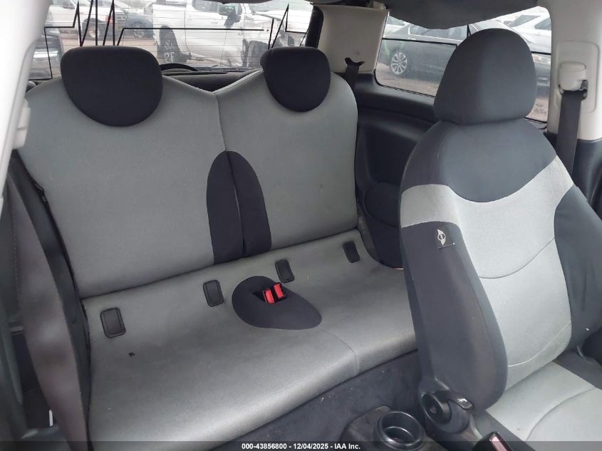 2003 Mini Cooper S VIN: WMWRE33493TD68592 Lot: 43856800