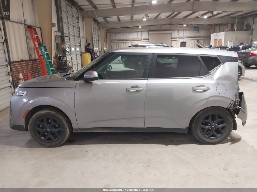 2022 Kia Soul S VIN: KNDJ23AU3N7818290 Lot: 43856804