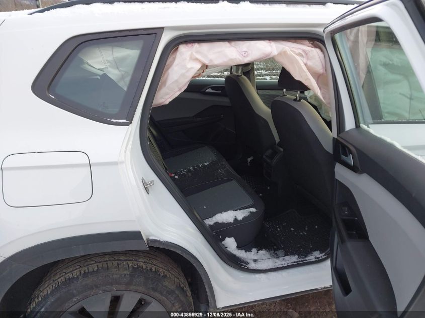 2022 Volkswagen Taos 1.5T S VIN: 3VVMX7B22NM041708 Lot: 43856929