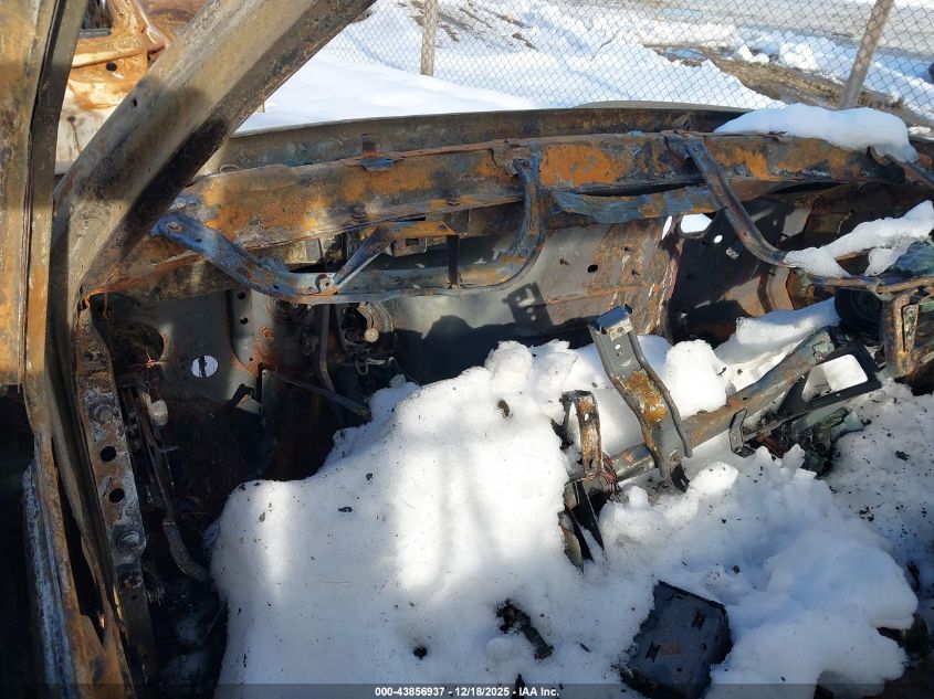 2003 Chevrolet Silverado 1500 Ls VIN: 2GCEK19T431139799 Lot: 43856937