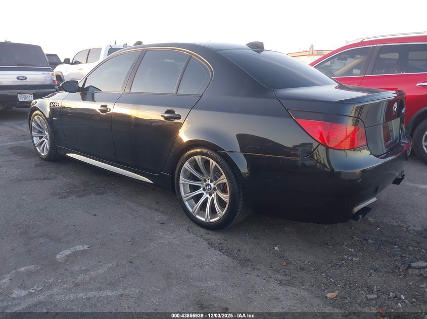 WBSNB93596B584531 2006 BMW M5 photo no. 3