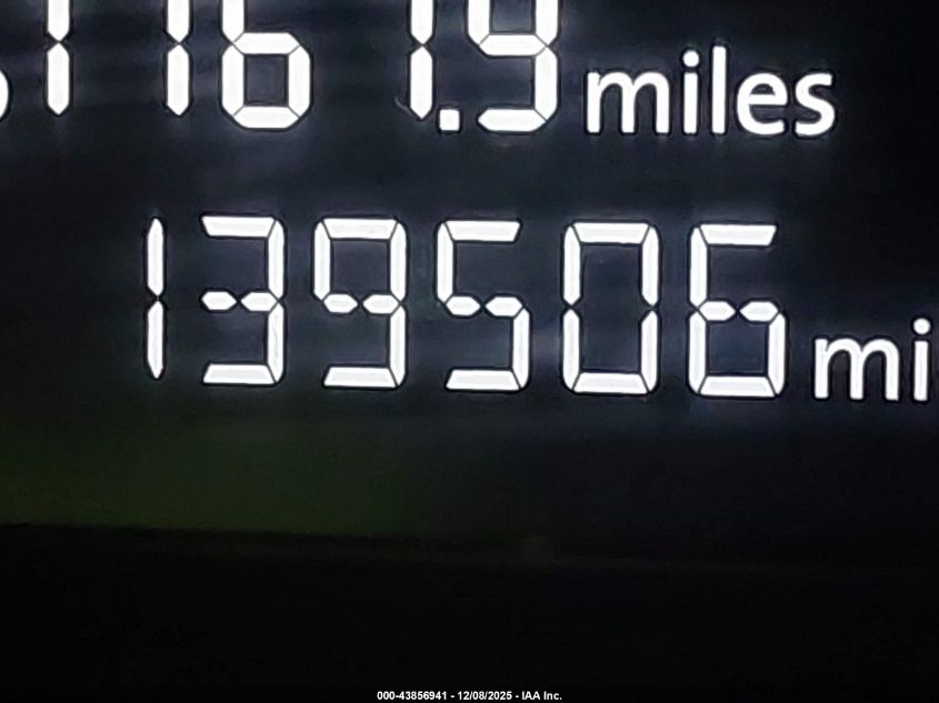 2014 Volkswagen Passat 2.5L S VIN: 1VWAP7A37EC025725 Lot: 43856941