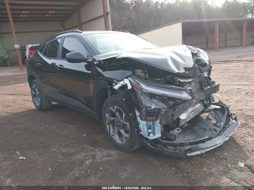 CHEVROLET TRAX FWD LT