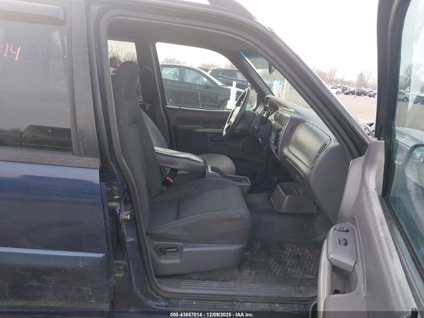 2002 Ford Explorer Sport Trac