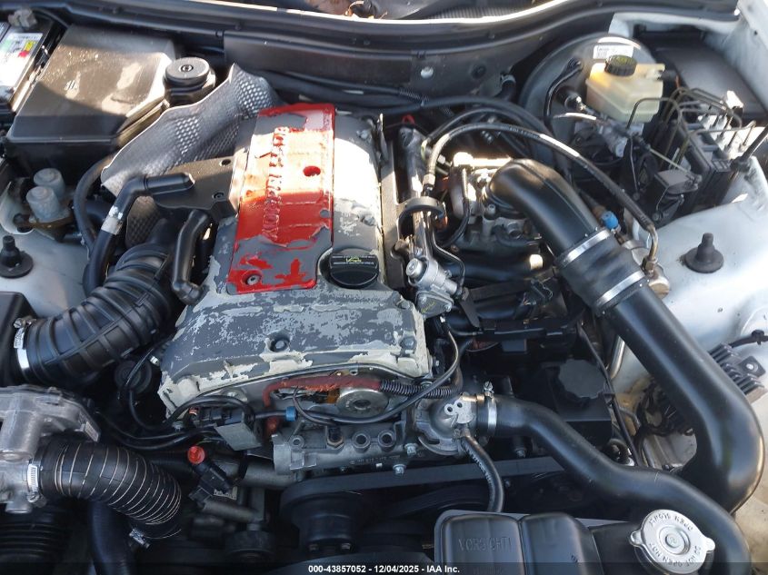 1999 Mercedes-Benz Slk 230 Kompressor VIN: WDBKK47F8XF105315 Lot: 43857052