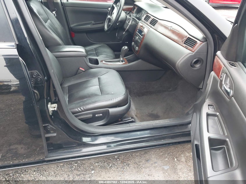2G1WU583889234861 2008 CHEVROLET IMPALA photo no. 5