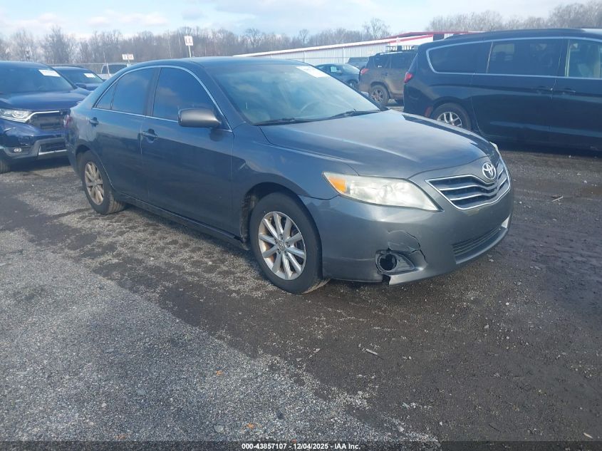 TOYOTA CAMRY XLE V6