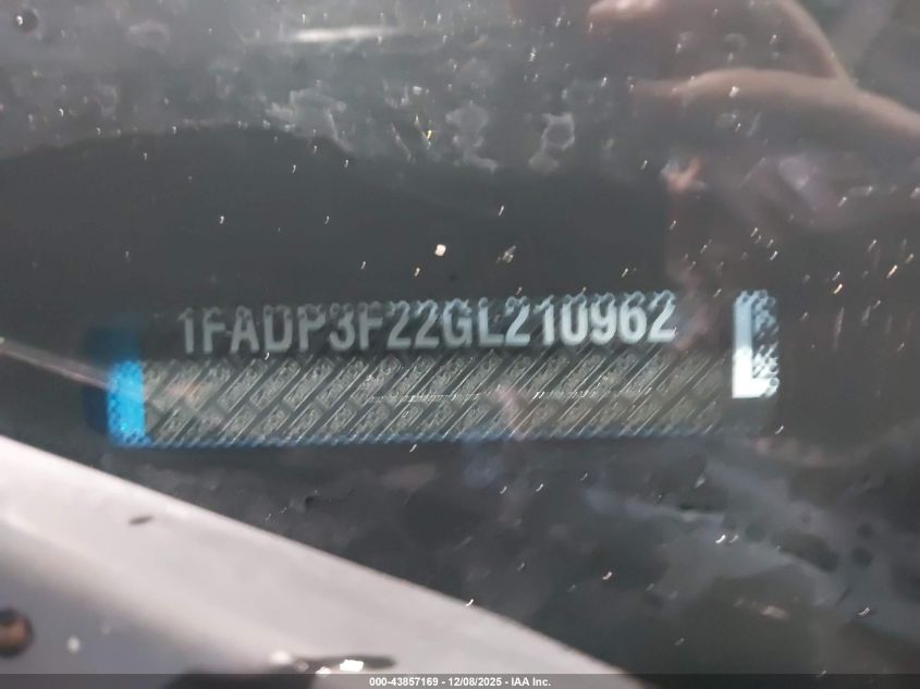 2016 Ford Focus Se VIN: 1FADP3F22GL210962 Lot: 43857169