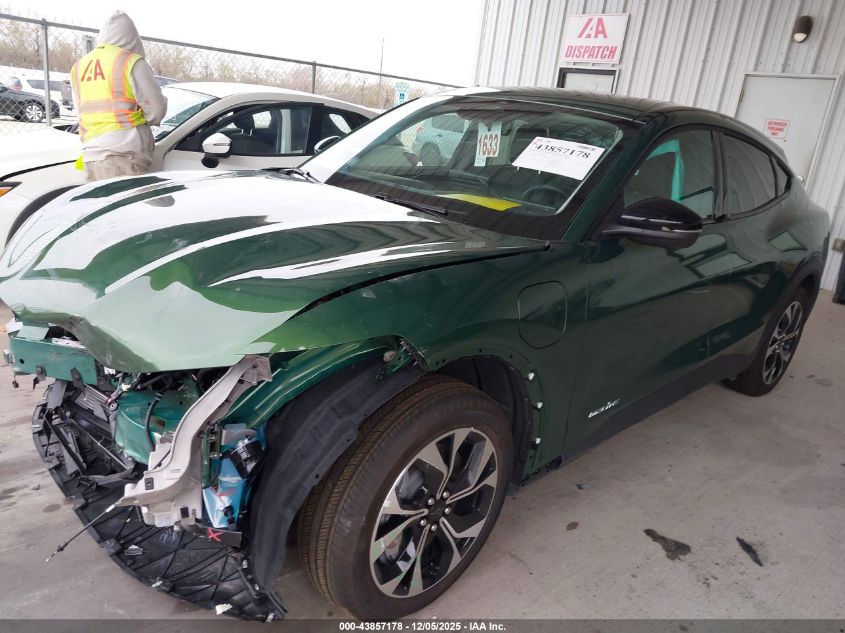 2025 Ford Mustang Mach-E Select VIN: 3FMTK1R45SMA55882 Lot: 43857178