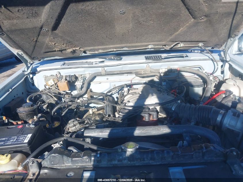 1992 Nissan Truck King Cab Se VIN: 1N6HD16Y8NC358458 Lot: 43857210