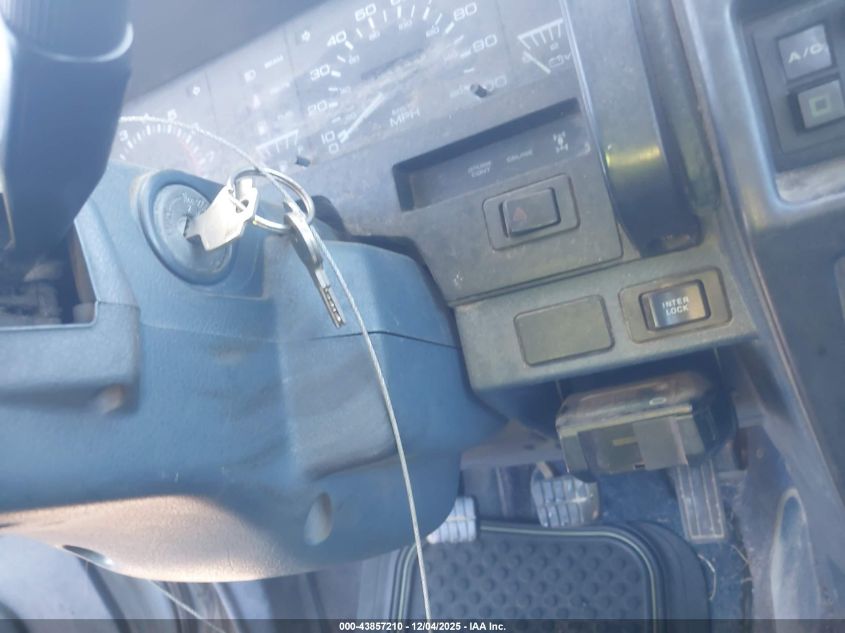 1992 Nissan Truck King Cab Se VIN: 1N6HD16Y8NC358458 Lot: 43857210