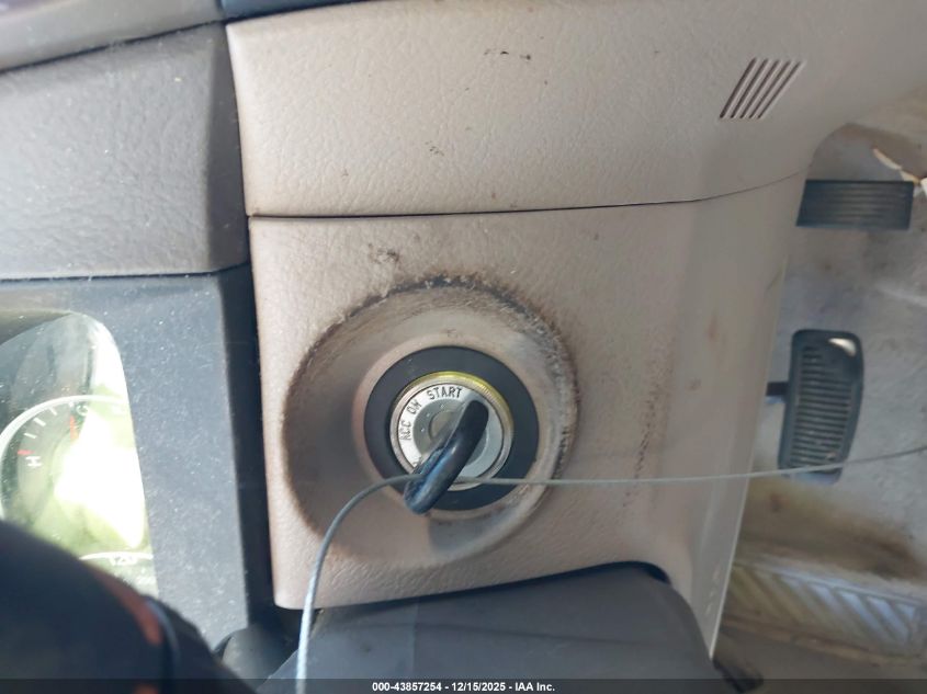 2007 Kia Sorento Lx VIN: KNDJD736975668040 Lot: 43857254