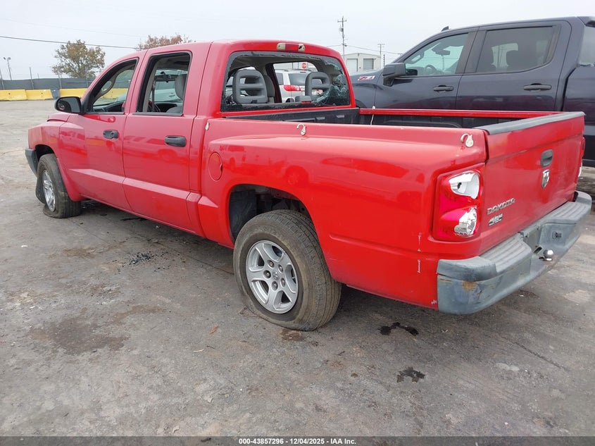 2006 DODGE DAKOTA auction photo 3