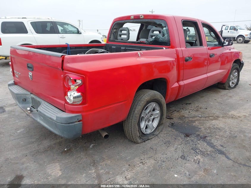 2006 DODGE DAKOTA auction photo 4