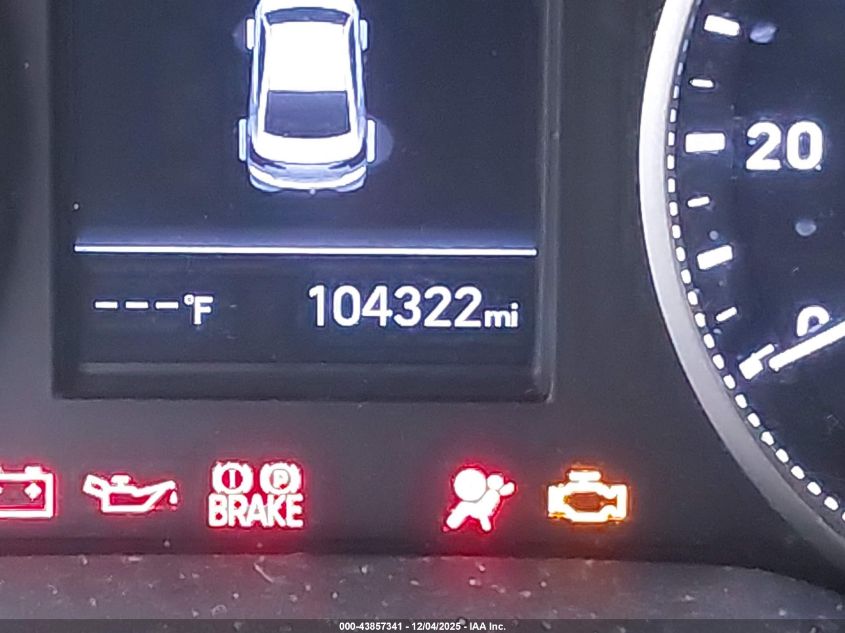 2020 Hyundai Elantra Sel VIN: 5NPD84LF9LH570619 Lot: 43857341