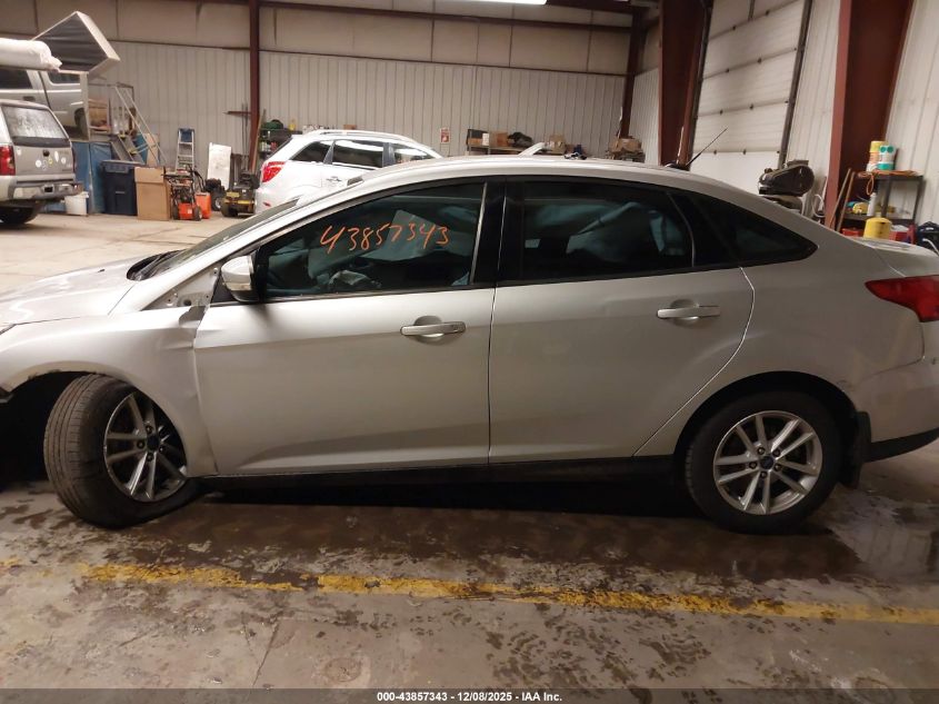 2018 Ford Focus Se VIN: 1FADP3FE3JL200264 Lot: 43857343