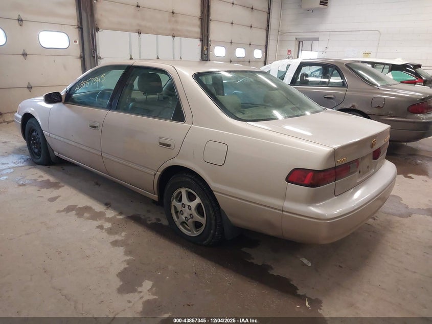 1999 Toyota Camry Le