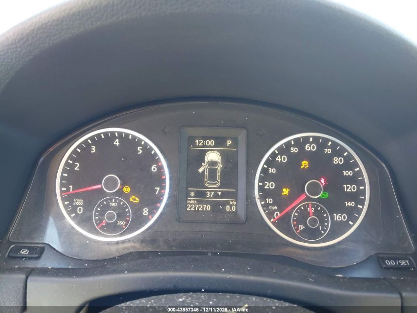 2010 Volkswagen Tiguan Se VIN: WVGAV7AX5AW001522 Lot: 43857346