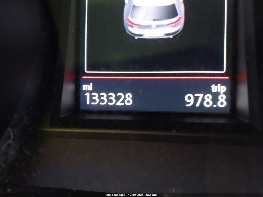 2017 Volkswagen Golf Gti Autobahn 4-Door/S 4-Door/Se 4-Door/Sport 4-Door VIN: 3VW547AU9HM025988 Lot: 43857356