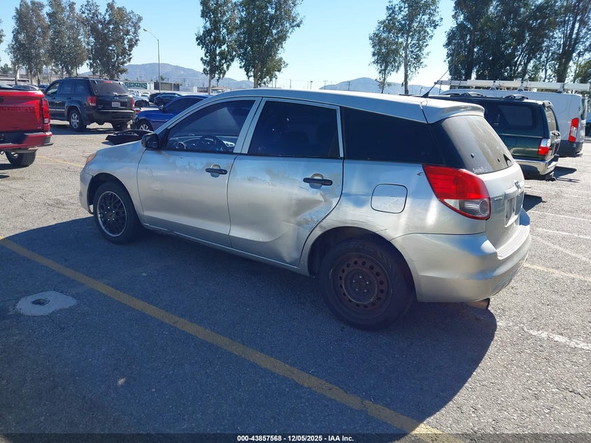 2T1KR32E34C181373 2004 TOYOTA MATRIX photo no. 3