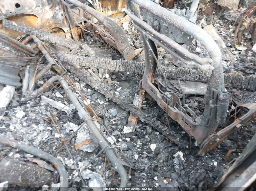 2020 Toyota 4Runner Sr5 Premium VIN: JTEBU5JRXL5762956 Lot: 43857578