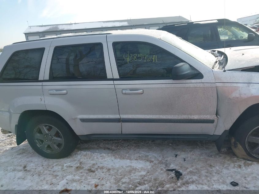 2008 Jeep Grand Cherokee Laredo VIN: 1J8GR48K48C215739 Lot: 43857641