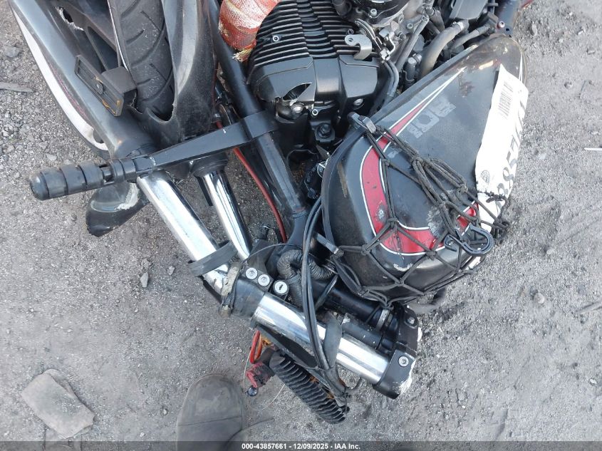 2015 Yamaha Xvs950 Cu/Cuc VIN: JYAVN05Y7FA001828 Lot: 43857661