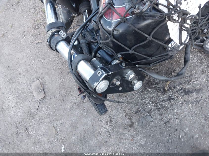 2015 Yamaha Xvs950 Cu/Cuc VIN: JYAVN05Y7FA001828 Lot: 43857661