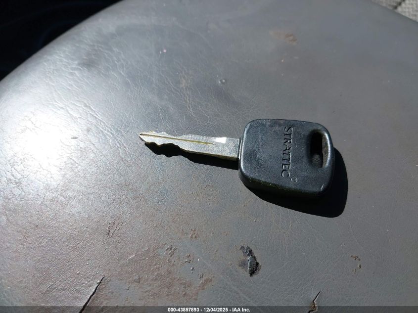 2001 Ford F-150 Xl/Xlt VIN: 1FTZX17201NA94708 Lot: 43857893