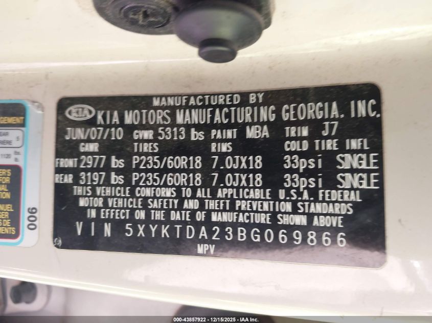 2011 Kia Sorento Lx V6 VIN: 5XYKTDA23BG069866 Lot: 43857922