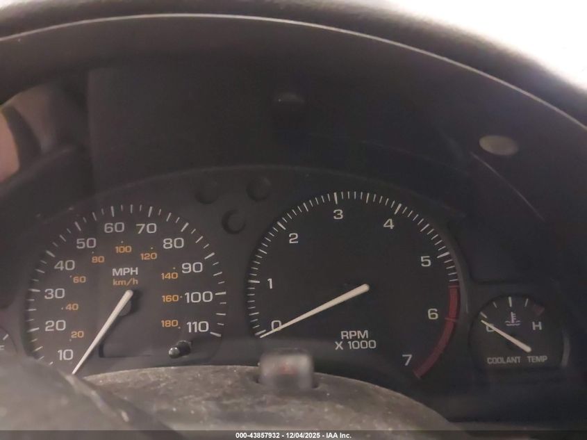 1999 Saturn Sl1 VIN: 1G8ZH5289XZ333314 Lot: 43857932