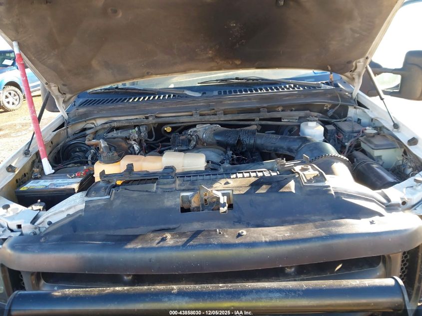 2001 Ford F-250 Xl/Xlt VIN: 1FTNF21S11EB81906 Lot: 43858030