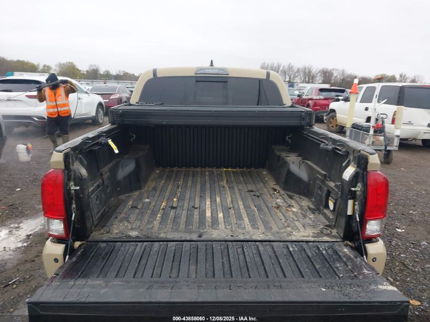 2017 Toyota Tacoma Trd Off Road VIN: 5TFCZ5AN8HX082217 Lot: 43858060