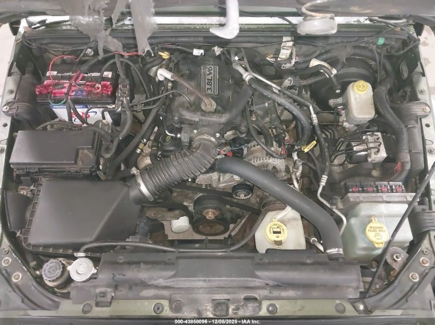 2008 Jeep Wrangler Unlimited Sahara VIN: 1J4GA59168L636589 Lot: 43858096